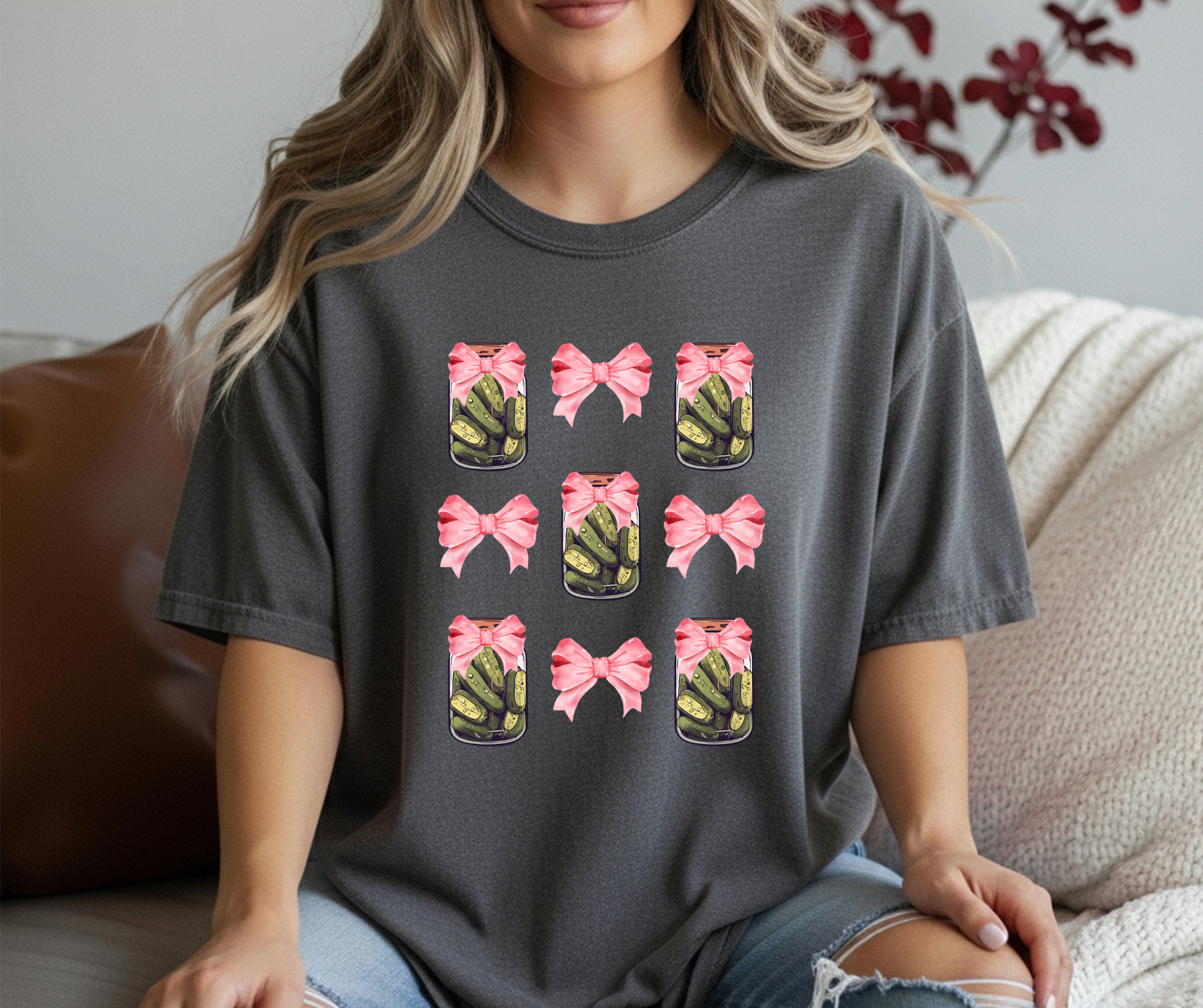 Cute Pickle Jar with Pink Bow Shirt | Funny Pickle Aesthetic Tee | Girly Picklecore Graphic T-Shirt